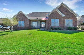 13410 Kristen Leigh Ct, Louisville, KY 40299