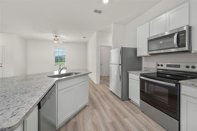 404 MANITOBA LANE, Poinciana, FL 34759