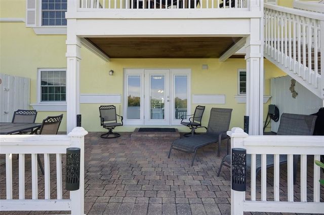 3783 POMPANO B, St Petersburg, FL 33705