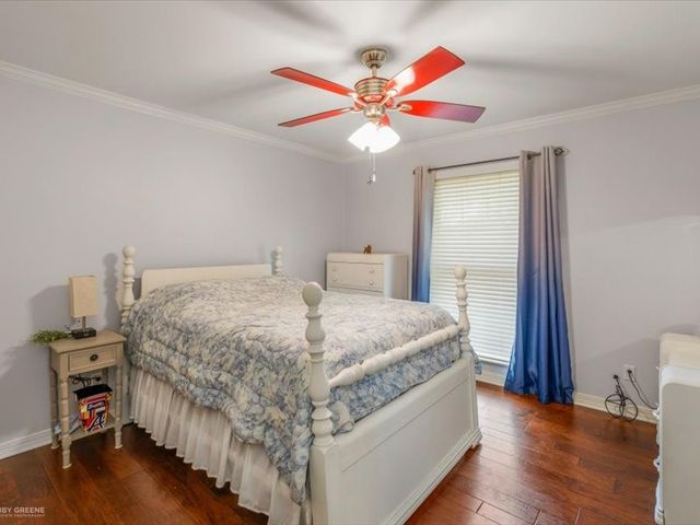 7433 Camelback Drive, Shreveport, LA 71105