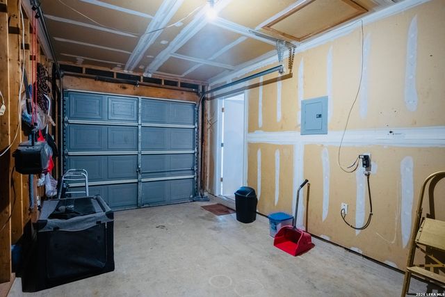 1714 Wrangler, San Antonio, TX 78227