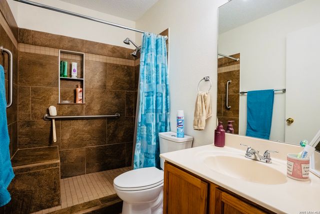 1714 Wrangler, San Antonio, TX 78227