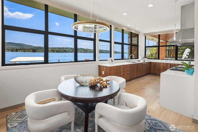 3840 E Mercer Way, Mercer Island, WA 98040