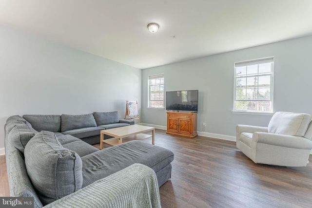 752 CEDAR LN, Norristown, PA 19401