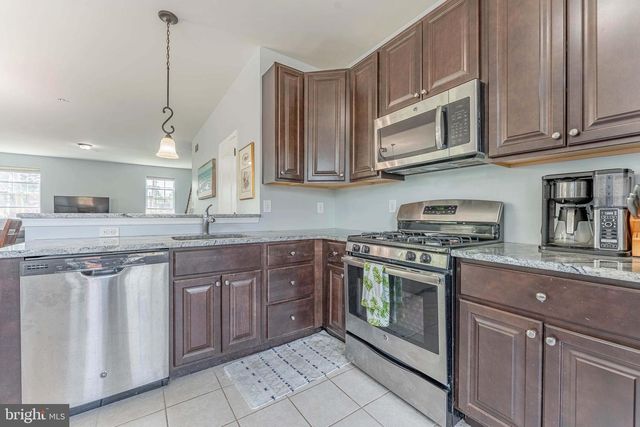 752 CEDAR LN, Norristown, PA 19401