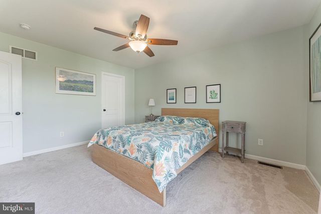 752 CEDAR LN, Norristown, PA 19401