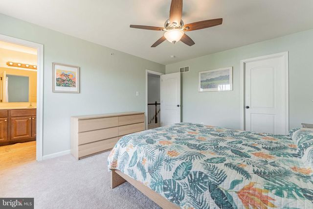 752 CEDAR LN, Norristown, PA 19401