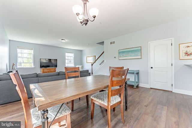 752 CEDAR LN, Norristown, PA 19401