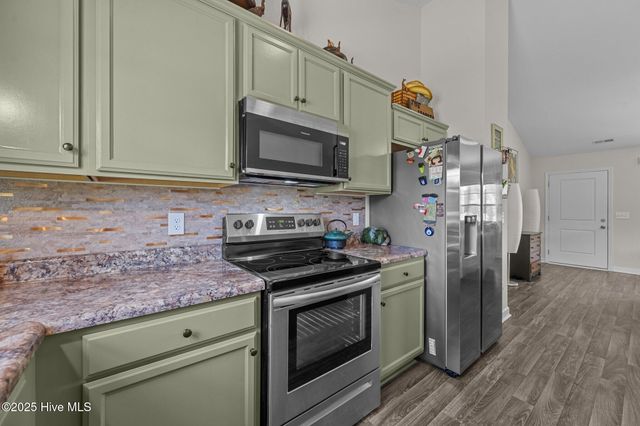 1830 Riggs Road, Maysville, NC 28555