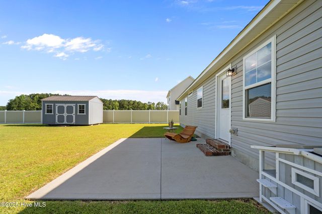 1830 Riggs Road, Maysville, NC 28555