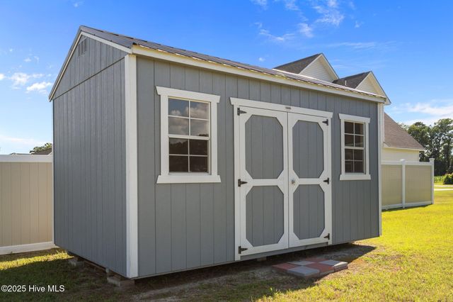 1830 Riggs Road, Maysville, NC 28555