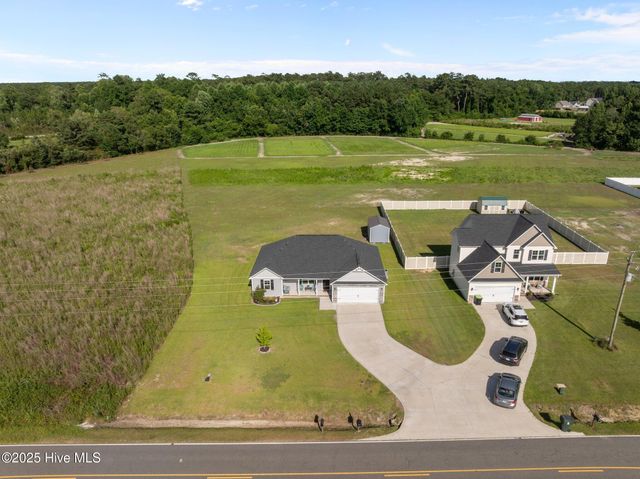 1830 Riggs Road, Maysville, NC 28555