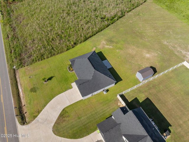 1830 Riggs Road, Maysville, NC 28555