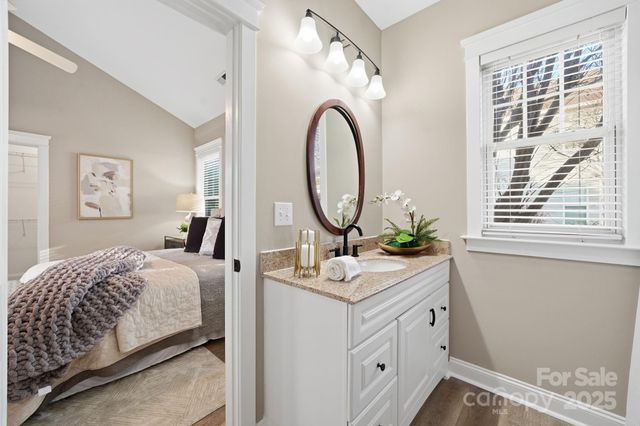 11334 Charlotte View Drive, Charlotte, NC 28277