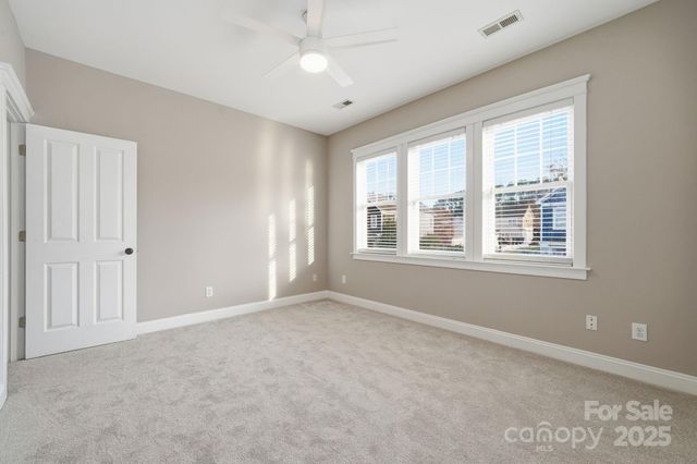 11334 Charlotte View Drive, Charlotte, NC 28277