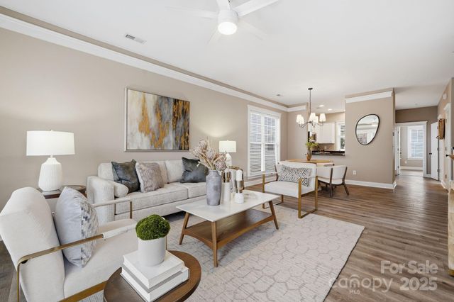 11334 Charlotte View Drive, Charlotte, NC 28277