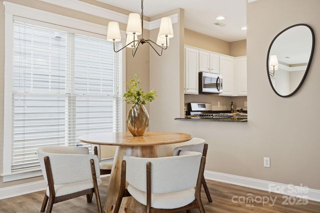 11334 Charlotte View Drive, Charlotte, NC 28277