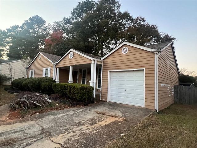 1112 Reynolds Court, Morrow, GA 30260