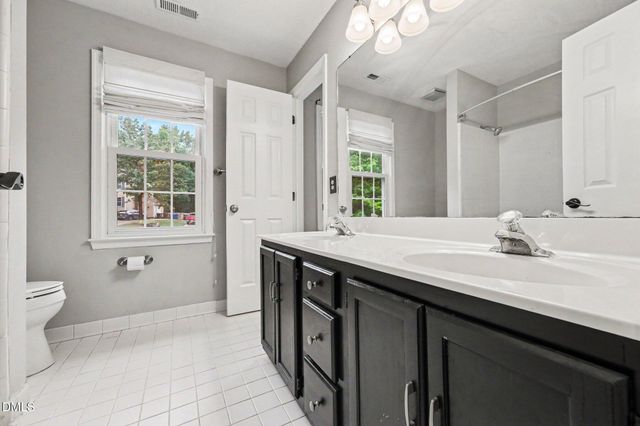 4 Brightleaf Court, Durham, NC 27713