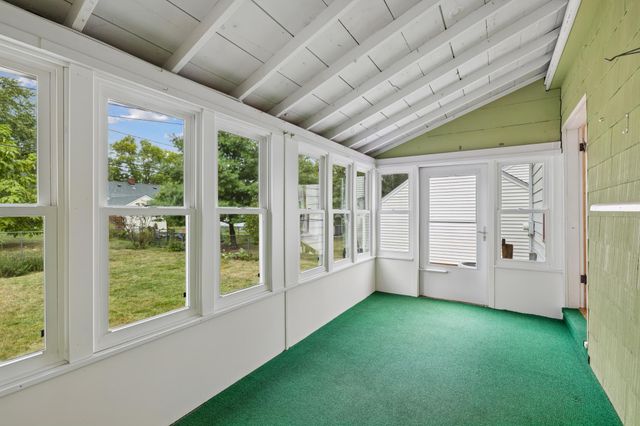 4064 Xenwood Avenue S, Saint Louis Park, MN 55416