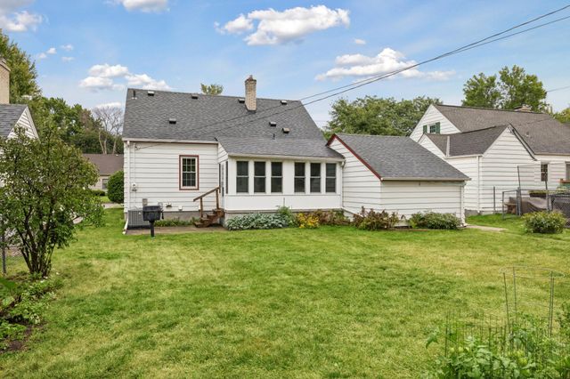 4064 Xenwood Avenue S, Saint Louis Park, MN 55416