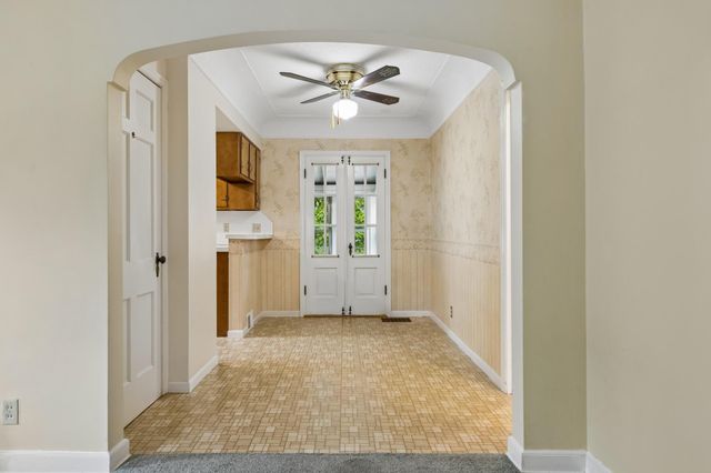 4064 Xenwood Avenue S, Saint Louis Park, MN 55416