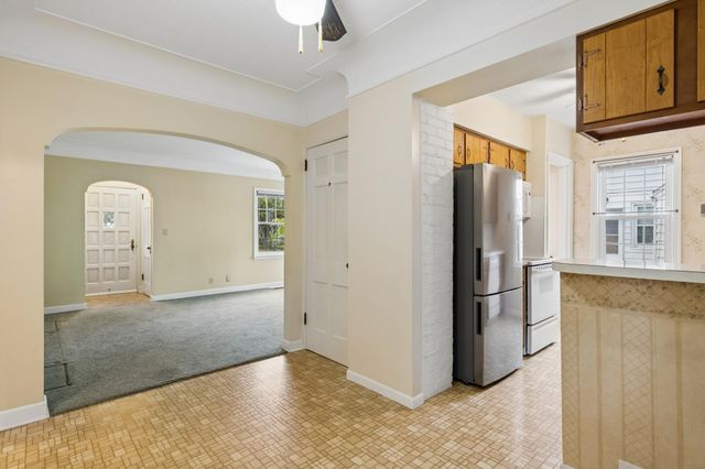 4064 Xenwood Avenue S, Saint Louis Park, MN 55416