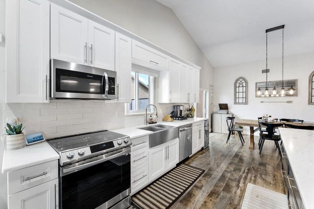 8289 Waccamaw Lane E, Lake Worth, FL 33467