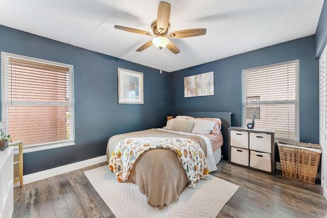 8289 Waccamaw Lane E, Lake Worth, FL 33467