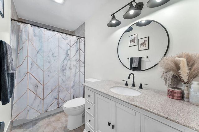 8289 Waccamaw Lane E, Lake Worth, FL 33467