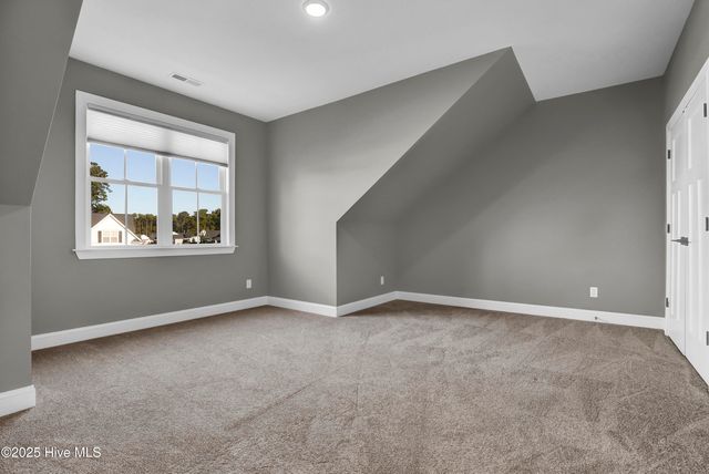 66 Stratford Place, Hampstead, NC 28443