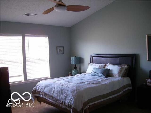 6192 N Woodhaven Drive, Mccordsville, IN 46055