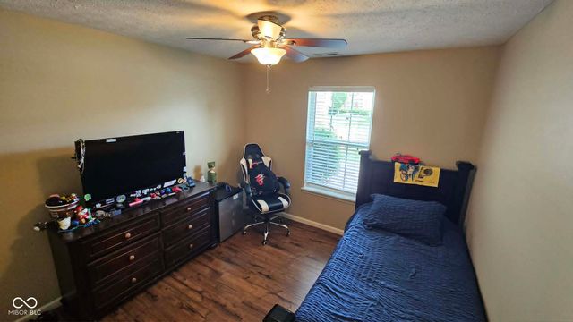 6192 N Woodhaven Drive, Mccordsville, IN 46055