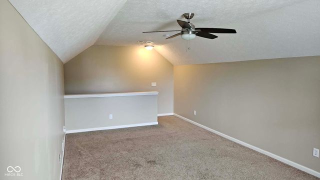 6192 N Woodhaven Drive, Mccordsville, IN 46055