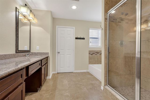 6119 Shadow Isle Lane, Houston, TX 77084