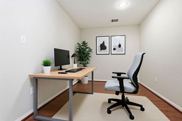 6119 Shadow Isle Lane, Houston, TX 77084