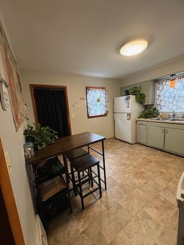 1319 GRANT Avenue, Erie, PA 16505