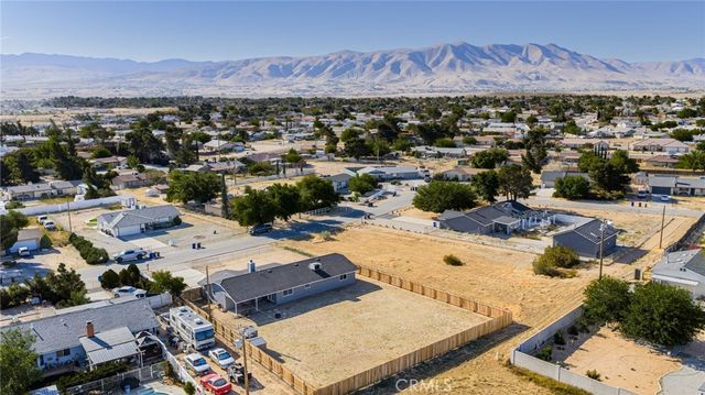 11410 Otowi Road, Apple Valley, CA 92308