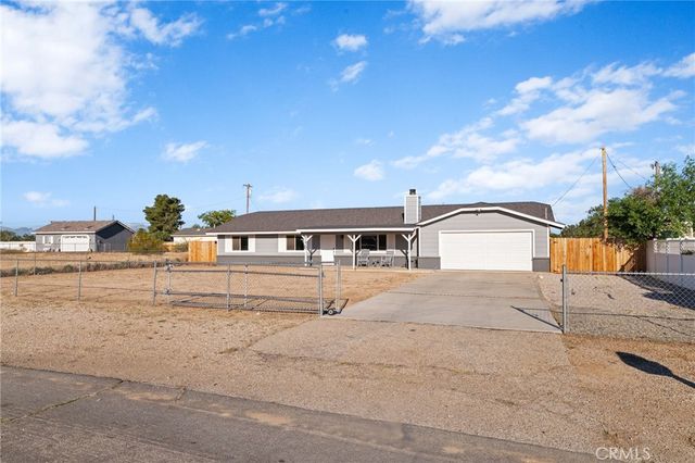 11410 Otowi Road, Apple Valley, CA 92308