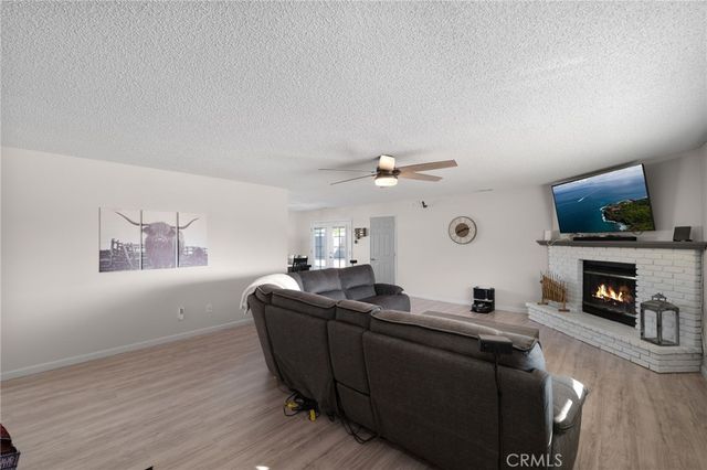 11410 Otowi Road, Apple Valley, CA 92308