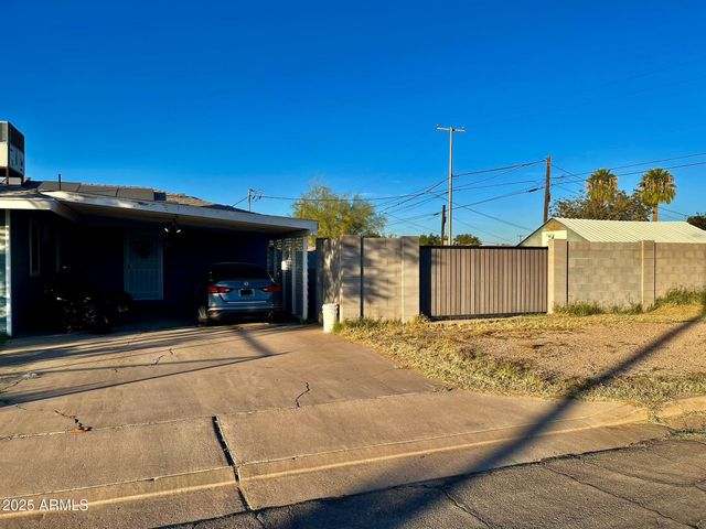 1100 N Brown Avenue, Casa Grande, AZ 85122