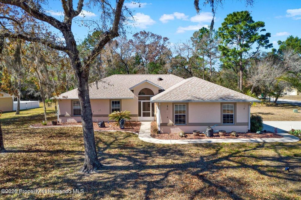 1 Gourds Court, Homosassa, FL 34446