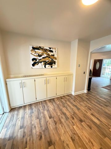 670 Mitchell Ave, Turlock, CA 95380