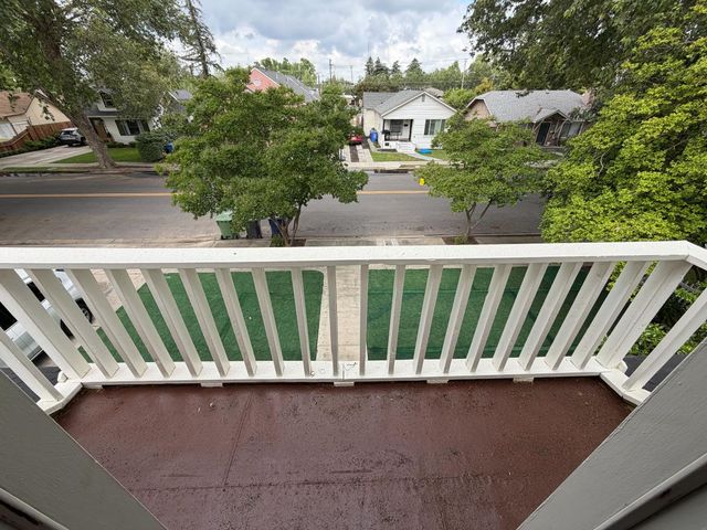 670 Mitchell Ave, Turlock, CA 95380