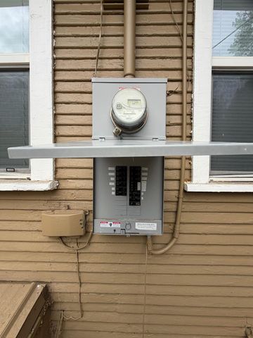 670 Mitchell Ave, Turlock, CA 95380