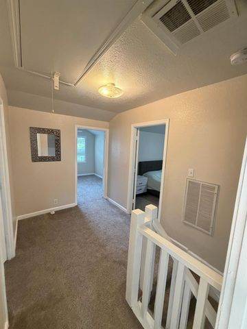 670 Mitchell Ave, Turlock, CA 95380