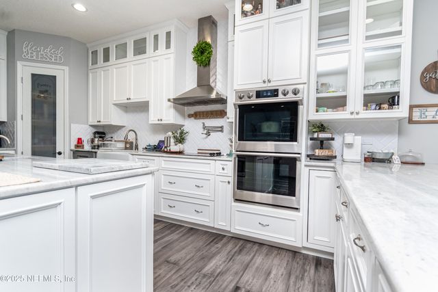 14157 GLEN FARMS Drive, Glen St. Mary, FL 32040