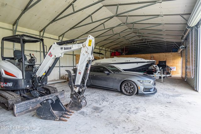 14157 GLEN FARMS Drive, Glen St. Mary, FL 32040