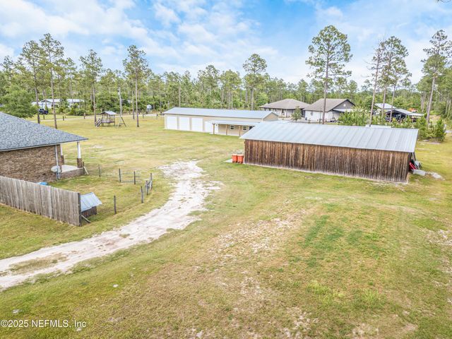 14157 GLEN FARMS Drive, Glen St. Mary, FL 32040