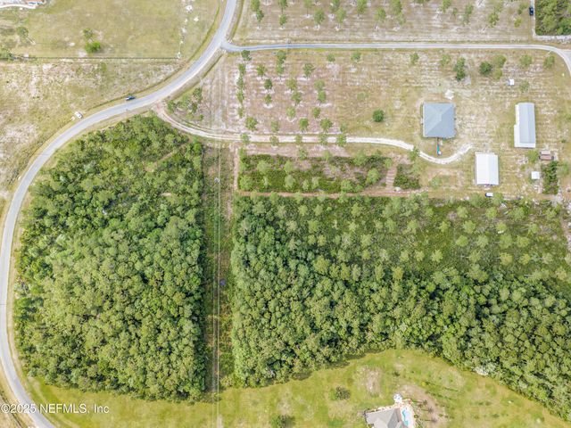 14157 GLEN FARMS Drive, Glen St. Mary, FL 32040